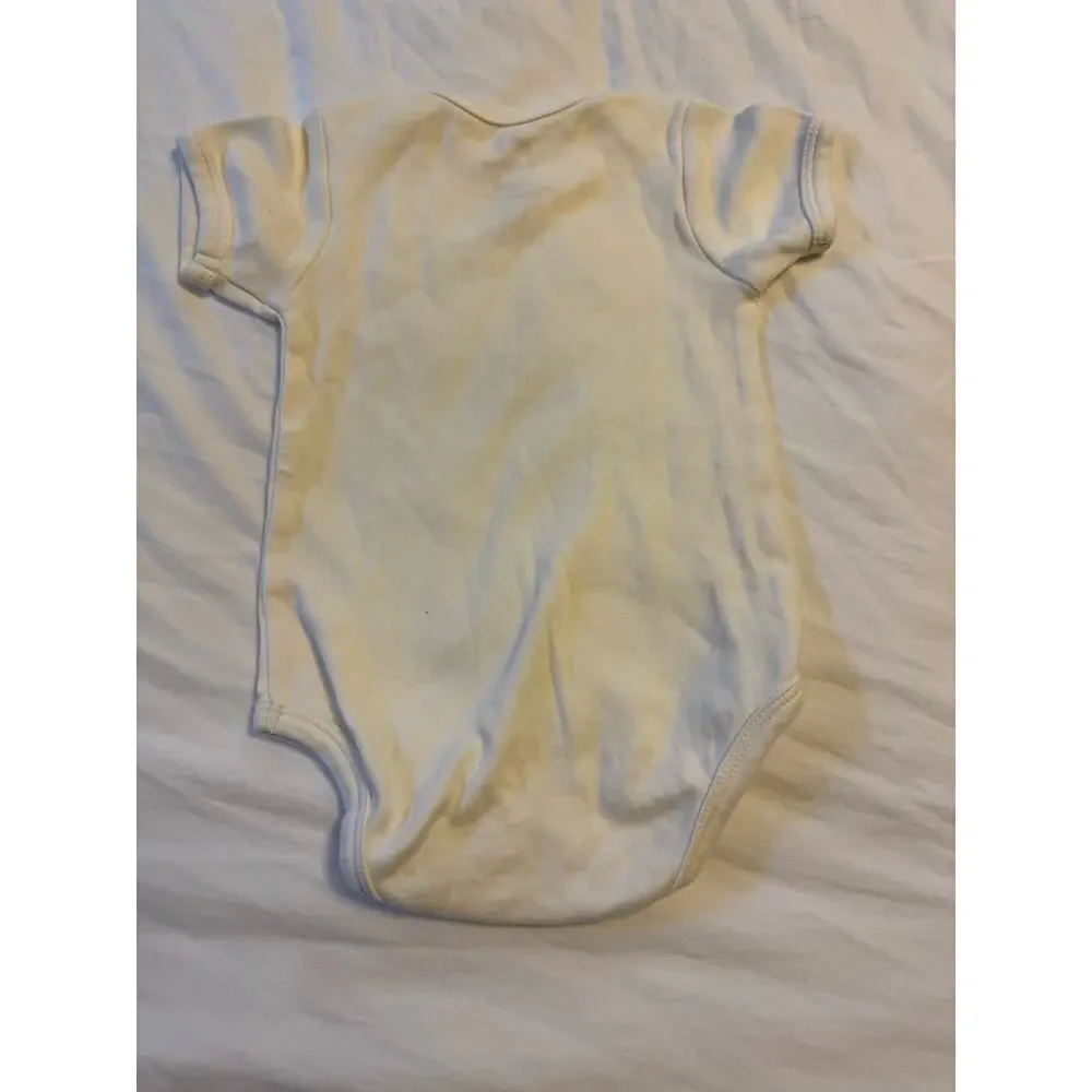 Emerson & friends cream sailboat onesie 6-12 mos EUC